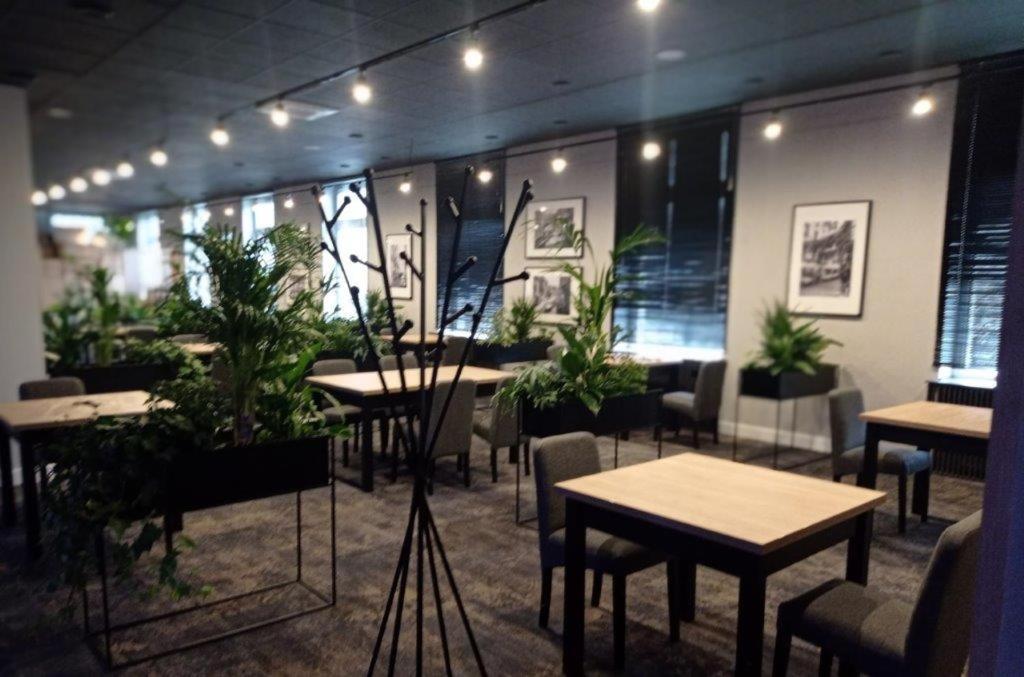 Hotel Ior بوزنان المظهر الخارجي الصورة