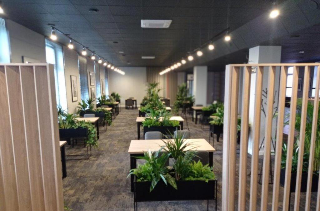 Hotel Ior بوزنان المظهر الخارجي الصورة