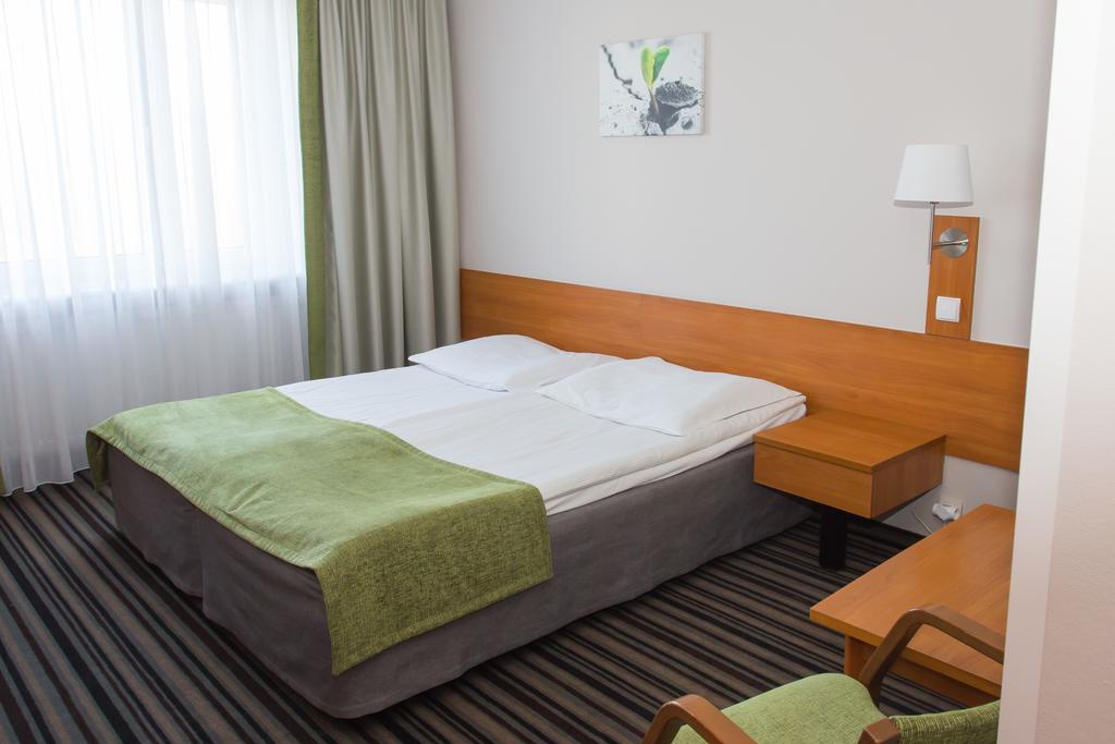 Hotel Ior بوزنان المظهر الخارجي الصورة